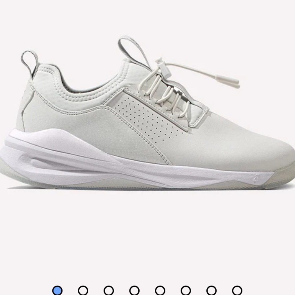 Clove Nurse Classic White Sneakers
